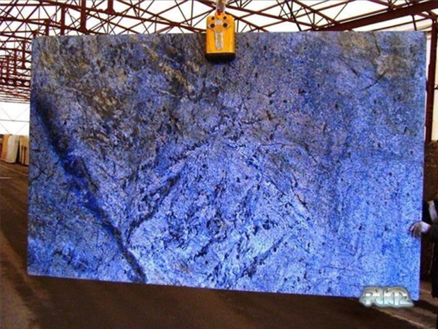 Гранит azul bahai