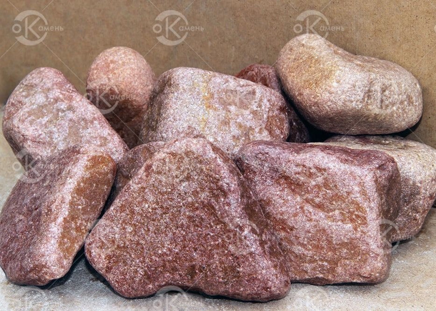 Кварцит Малиновый кварцит
